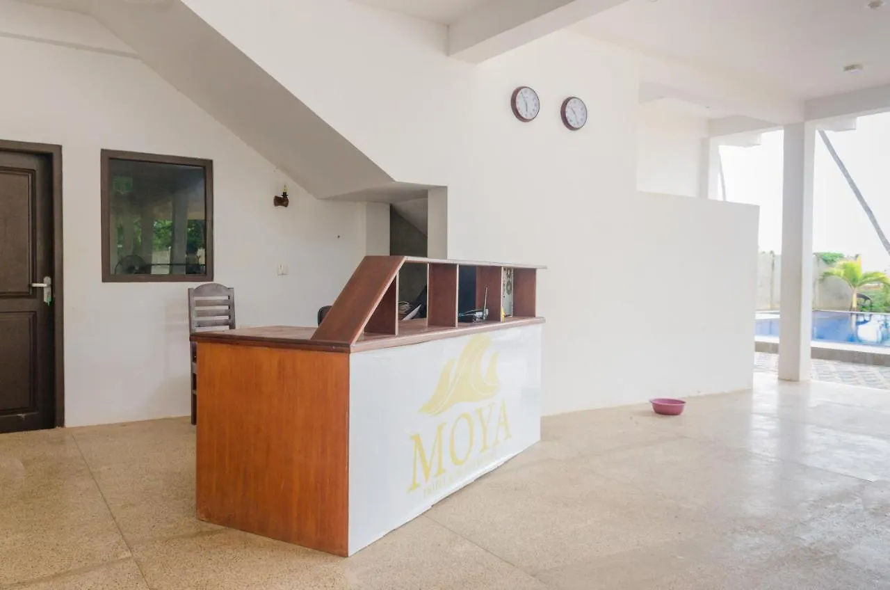Oyo 406 Moya Hotel & Beach Resort Negombo 3*,